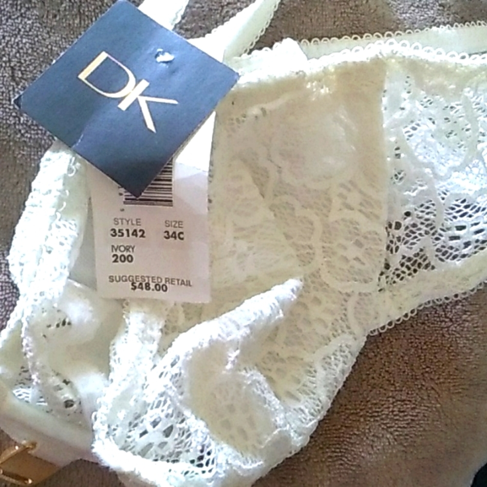 ⚜ Donna Karan IVORY LACE 34C UNDERWIRE BRA NWT